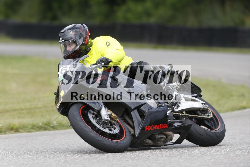 Archiv-2025/23 07.06.2025 TZ Motorsport ADR/96